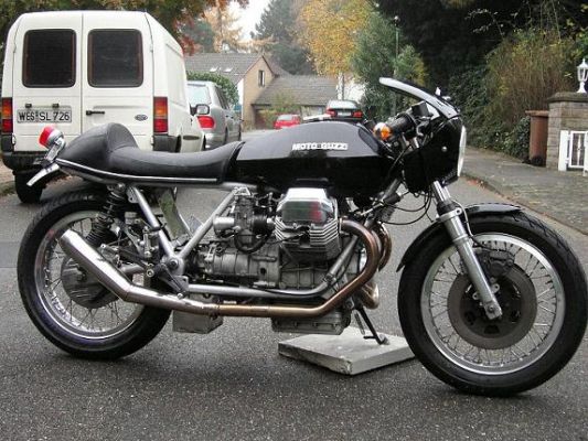 Ex Guzzi
Tofast and to much petrol
